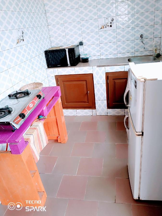 Akwa Guesthouse Cotonou Exterior photo